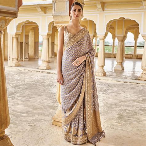 Beyond Fashion Trends: The Timelessness of the Saree